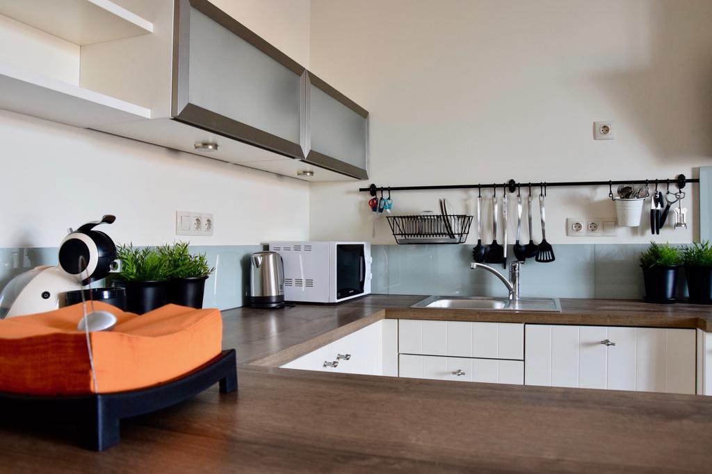 Luxury Apartment by Hi5 - Király street Suite Budapest Kültér fotó