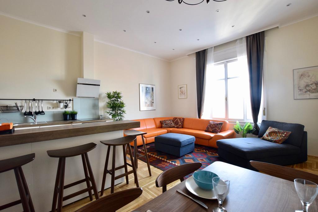 Luxury Apartment by Hi5 - Király street Suite Budapest Kültér fotó